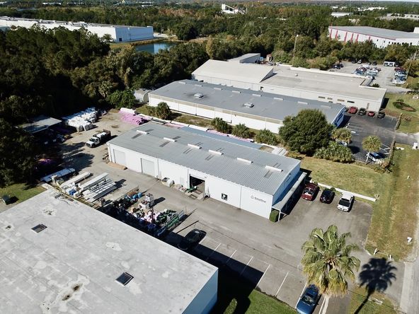 Sunstate Industrial Warehouse: 8502 Sunstate St, Tampa, FL 33634